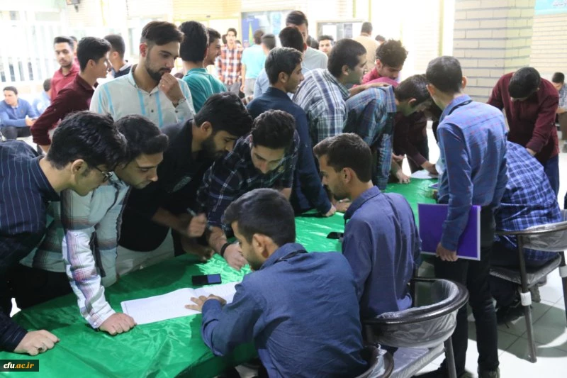 جلوه ای مهم از مشارکت دانشجو معلمان:

برگزاری انتخابات شورای صنفی دانشجومعلمان پردیس های دانشگاه فرهنگیان یزد
 4