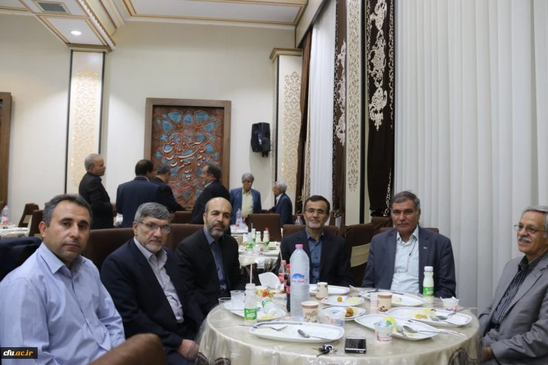 نشست صمیمانه پیشکسوتان، اساتید و کارکنان پردیس های استانی دانشگاه فرهنگیان یزد
 4