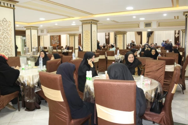 نشست صمیمانه پیشکسوتان، اساتید و کارکنان پردیس های استانی دانشگاه فرهنگیان یزد
 12