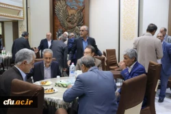 نشست صمیمانه پیشکسوتان، اساتید و کارکنان پردیس های استانی دانشگاه فرهنگیان یزد
 16