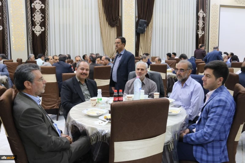 نشست صمیمانه پیشکسوتان، اساتید و کارکنان پردیس های استانی دانشگاه فرهنگیان یزد
 19