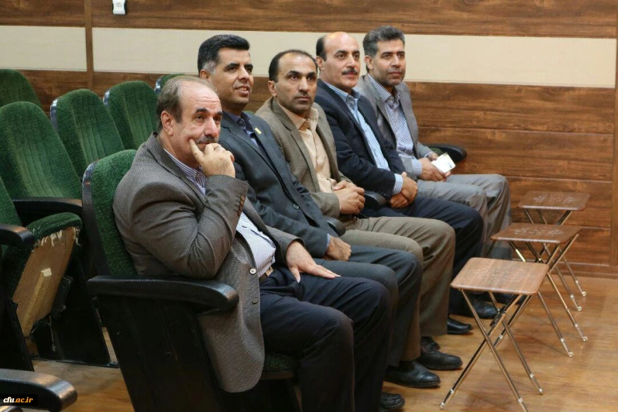 حضور دکتر مسعود رضائی نماینده مردم شیراز در مجلس شورای اسلامی 
در دانشگاه فرهنگیان فارس برای پاسخگویی به مطالبات صنفی دانشجومعلمان
 8