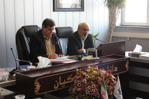 عضو کمیسیون آموزش و تحقیقات مجلس در جلسه هیات رئیسه عنوان کرد:

با حضور  دکتر خنیفر امیدوار به تحول در این دانشگاه هستیم 2