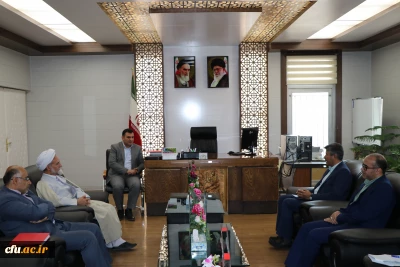 سرپرست دانشگاه فرهنگیان استان اصفهان در نشست مشترک با مسئولین شهرستان نجف آباد:

تقویت دانشگاه فرهنگیان امری ضروری است