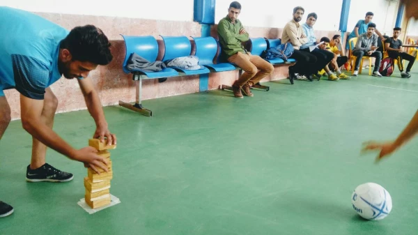 حاصل تلاش دانشجو معلمان پردیس های دانشگاه فرهنگیان خراسان شمالی در رقابت های استانی، کسب سهمیه المپیاد وزارت علوم شد.
 8