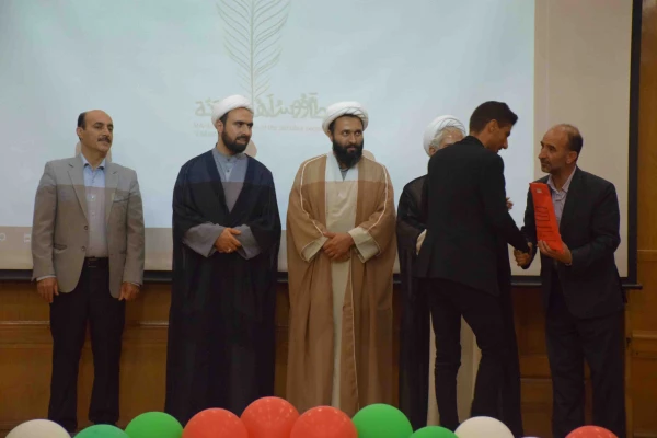 اولین گردهمایی دانشجو معلمان فعال فرهنگی اجتماعی دانشگاه فرهنگیان فارس