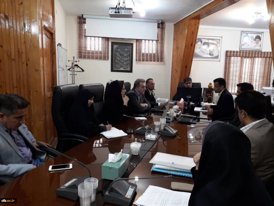 نسشت شورای کارورزی دانشگاه فرهنگیان هرمزگان با حضور مدیر کل آموزش و پرورش استان 5