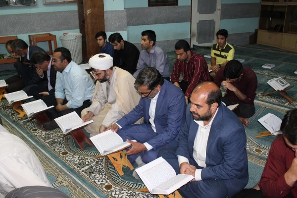 محفل انس با قرآن کریم با حضور قاریان بین المللی ،کشوری و استانی در دانشگاه فرهنگیان لرستان برگزار شد