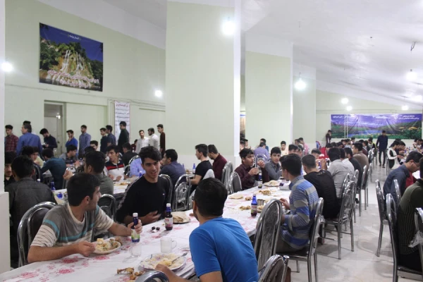 محفل انس با قرآن کریم با حضور قاریان بین المللی ،کشوری و استانی در دانشگاه فرهنگیان لرستان برگزار شد