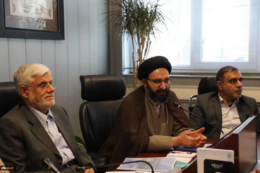 نشست مشترک اعضای کمیسیون آمزش و تحقیقات مجلس شورای اسلامی با هیات رئیسه دانشگاه فرهنگیان 11