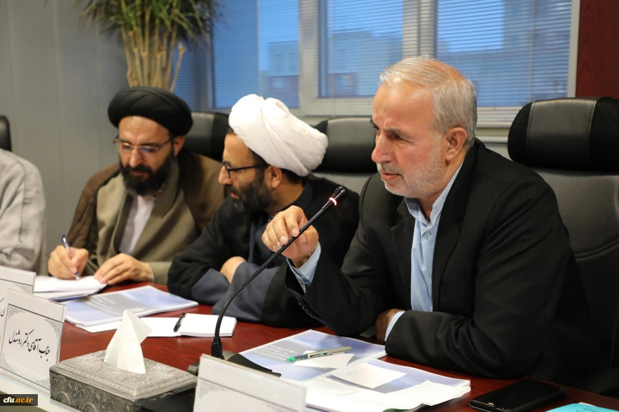 نشست مشترک اعضای کمیسیون آموزش و تحقیقات مجلس شورای اسلامی با هیات رئیسه دانشگاه فرهنگیان 12