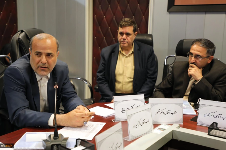 نشست مشترک اعضای کمیسیون آموزش و تحقیقات مجلس شورای اسلامی با هیات رئیسه دانشگاه فرهنگیان 15