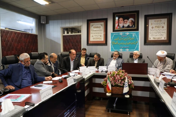 تاکید اعضای کمیسیون آموزش وتحقیقات بر اولویت  حمایت و حل مشکلات دانشگاه فرهنگیان 13