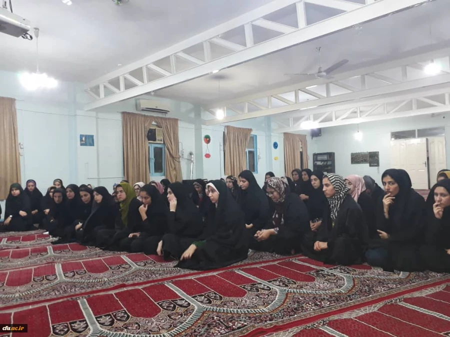 نشست دکتر جرفی ،سرپرست مدیریت امور پردیس های استان خوزستان با دانشجو معلمان در ماه مبارک رمضان