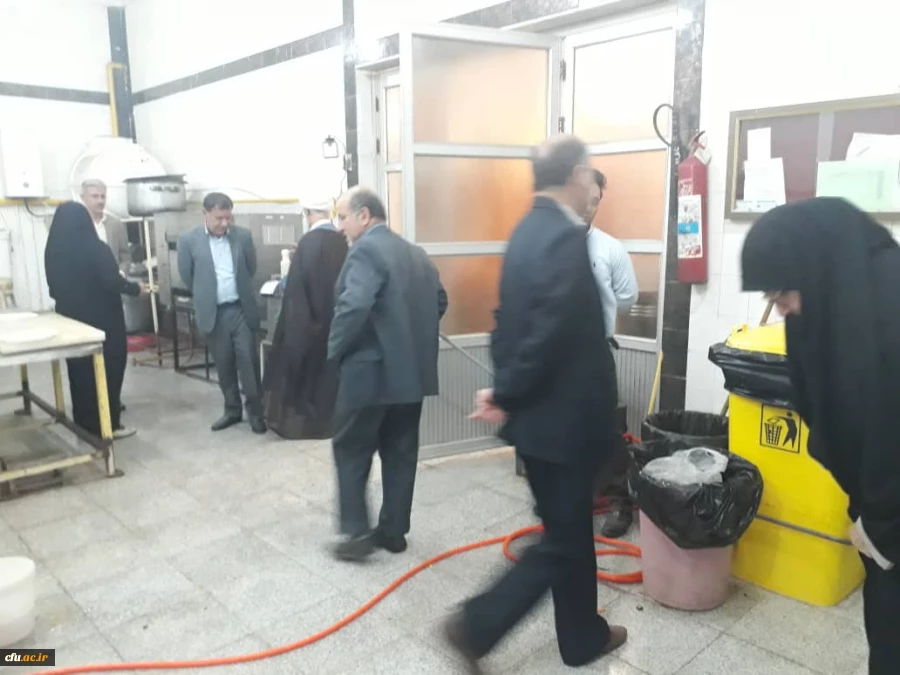 نشست دکتر جرفی ،سرپرست مدیریت امور پردیس های استان خوزستان با دانشجو معلمان در ماه مبارک رمضان