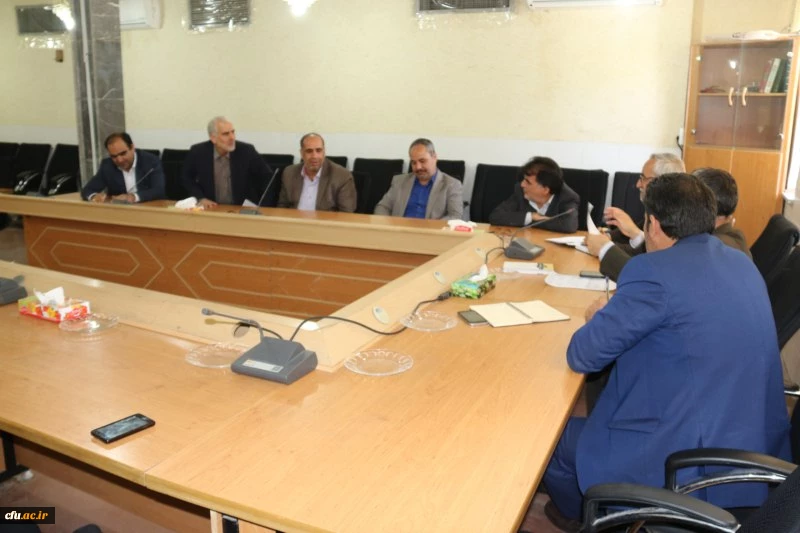 انتخاب نماینده اساتید دانشگاه فرهنگیان استان یزد
 6