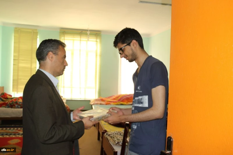 همزمان با میلاد کریم اهل بیت امام حسن مجتبی (ع) صورت گرفت:

بازدید از سراهای دانشجویی پردیس های استان یزد
 7