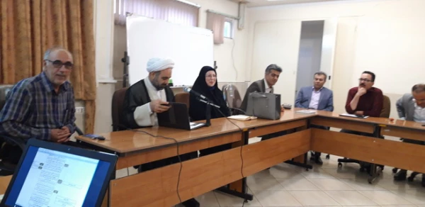 تبیین بیانیه مقام معظم رهبری درباب گام دوم انقلاب اسلامی درنشست اساتید بسیجی دانشگاه فرهنگیان استان قزوین 2