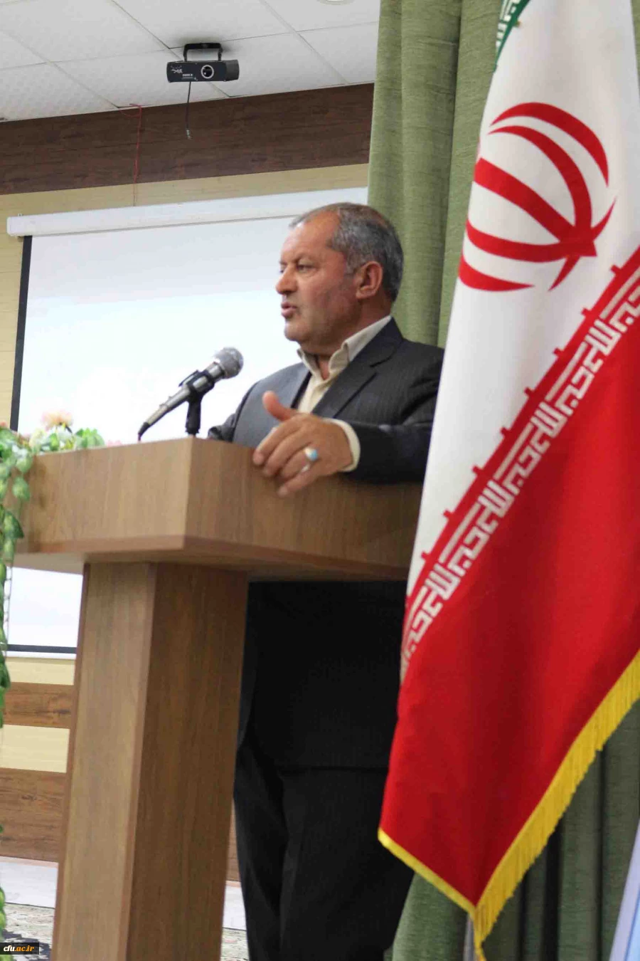 برگزاری همایش کارورزی در پردیس امام جعفر صادق(ع) با همت دانشجو معلمان
 2