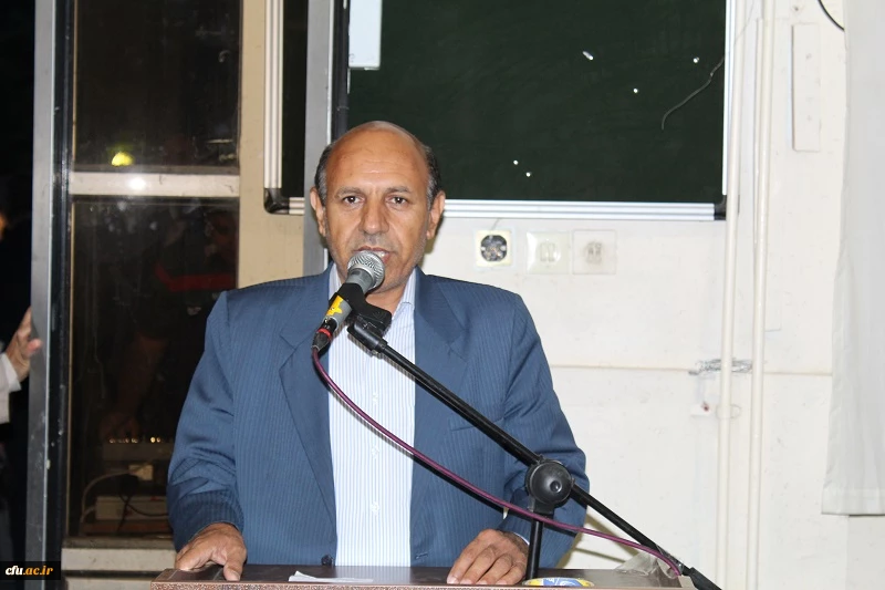 محفل انس با قرآن کریم ویژه دانشجویان دختر دانشگاه های استان لرستان به میزبانی دانشگاه فرهنگیان استان برگزار شد.