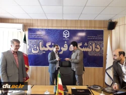 معاون آموزشی وتحصیلات تکمیلی در جلسه ی شورای مدیران معاونت عنوان کرد:

روابط عمومی به عنوان آینه تمام نمای سازمان ،نقشی ممتازدر توفیقات دانشگاه دارد 2