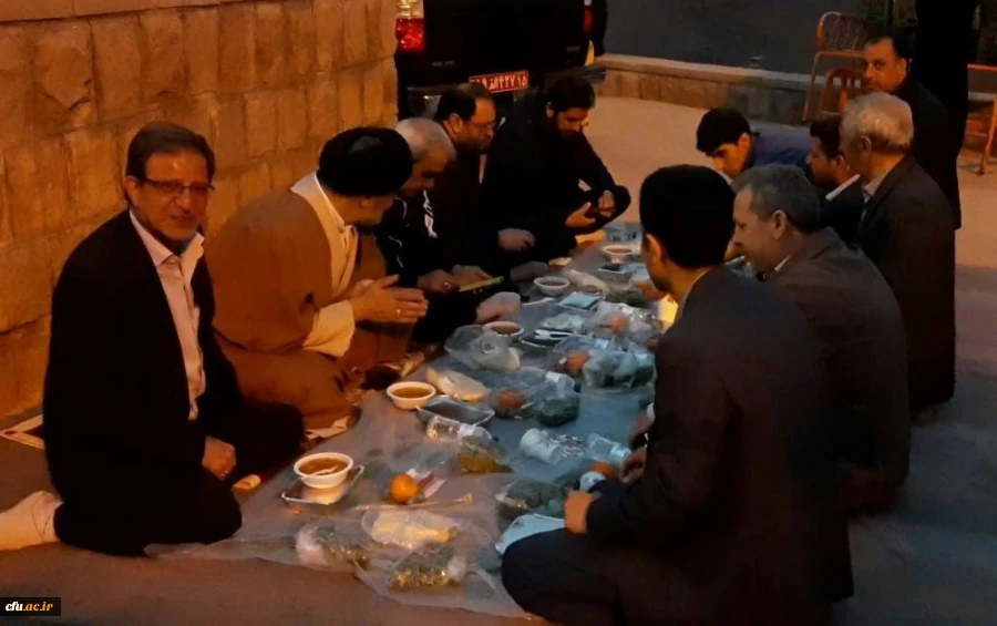 ضیافت افطار دانشجومعلمان پردیس فاطمه الزهرا(س) تبریز