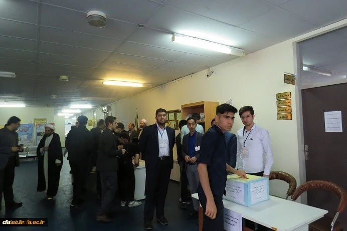 با حضور پرشور دانشجومعلمان در پردیس علامه طباطبایی اردبیل برگزار شد:

انتخابات شورای صنفی-رفاهی: اردیبهشت 98 2