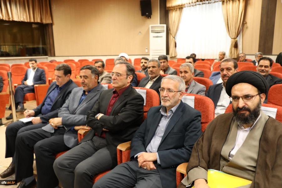 نشست صمیمی هم اندیشی و تبادل نظر پیرامون تربیت معلم با حضور هیات رئیسه دانشگاه فرهنگیان وروسای پیشین دانشگاه برگزار شد 5