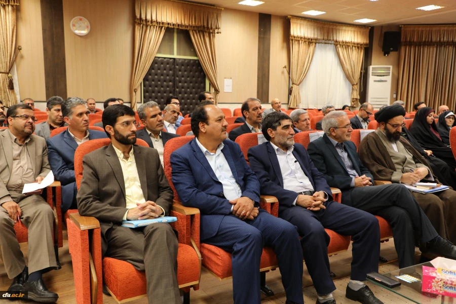 نشست صمیمی هم اندیشی و تبادل نظر پیرامون تربیت معلم با حضور هیات رئیسه، شورای مدیران و روسای پیشین دانشگاه فرهنگیان برگزار شد 17