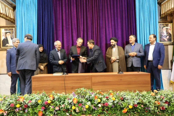 نشست صمیمی هم اندیشی و تبادل نظر پیرامون تربیت معلم با حضور هیات رئیسه، شورای مدیران و روسای پیشین دانشگاه فرهنگیان برگزار شد 23