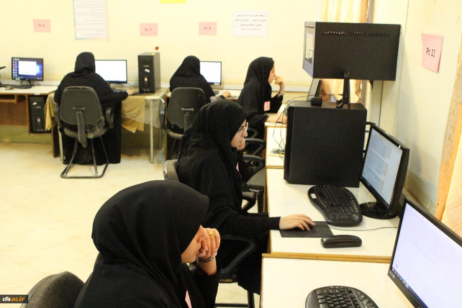 برگزاری آزمون آنلاین کشوری بیست و نهمین جشنواره فرهنگی واجتماعی دانشجو معلمان در پردیس فاطمه الزهرا (س) اهواز