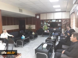 در راستای همکاریهای بین سازمانی و با حضور سرپرست دانشگاه فرهنگیان و فرمانده انتظامی استان آذربایجان غربی:

تفاهمنامه همکاریهای دوجانبه دانشگاه فرهنگیان استان آذربایجان غربی و فرماندهی انتظامی استان آذربایجان غربی مبادله گردید. 3