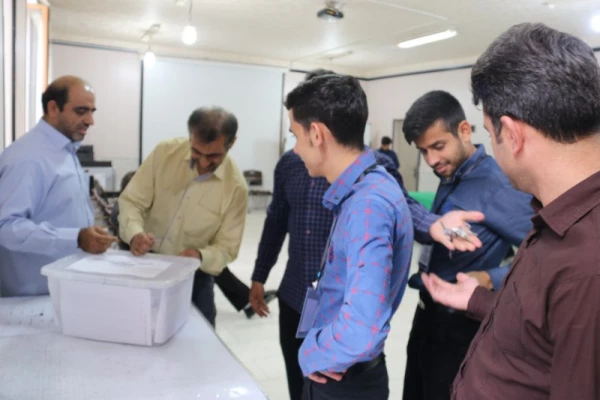 برگزاری دور دوم انتخابات شورای صنفی دانشجومعلمان در دانشگاه فرهنگیان استان یزد
 9