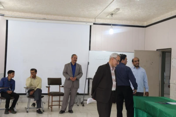 برگزاری دور دوم انتخابات شورای صنفی دانشجومعلمان در دانشگاه فرهنگیان استان یزد
 10