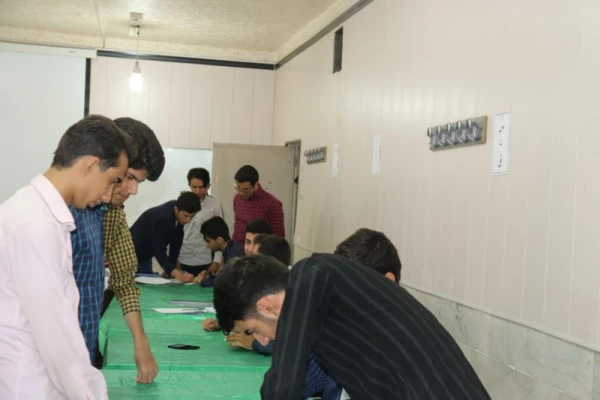 برگزاری دور دوم انتخابات شورای صنفی دانشجومعلمان در دانشگاه فرهنگیان استان یزد
 11