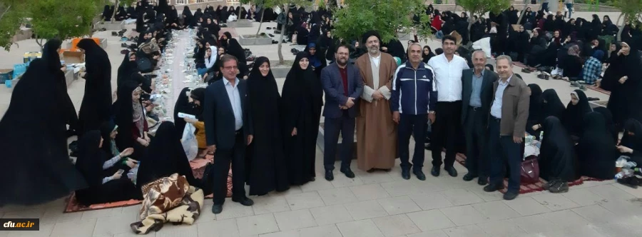 ضیافت افطار دانشجومعلمان پردیس فاطمه الزهرا(س)  تبریز