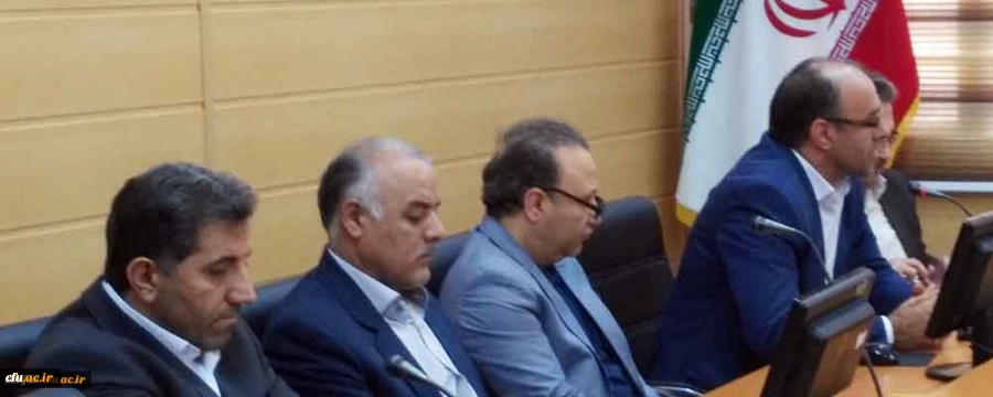 دکتر اجاقلو در جلسه هیات امنای دانشگاه فرهنگیان استان زنجان گفت:

ساختمان های قدیمی هزینه های بسیاری بردوش دانشگاه گذاشته و نیازمند یاری و دستورات لازم از سوی استانداری و مسئولان مربوطه است. 2