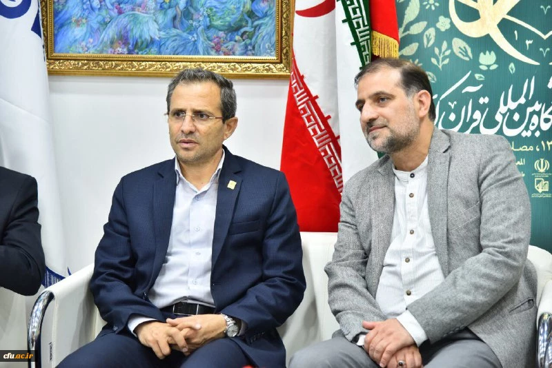 معاون پژوهشی دانشگاه در بازدید از بیست و هفتمین نمایشگاه قران کریم تبیین کرد:

مسیر سختی و آسایش دنیا در قرآن کریم 3