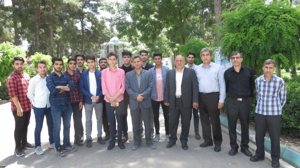 مراسم غبار روبی مزار شهدای گمنام در راستای گرامیداشت روز مقاومت و پیروزی و حماسه فتح خرمشهر واحد دانشگاهی شهید بهشتی گنبد برگزار شد   4