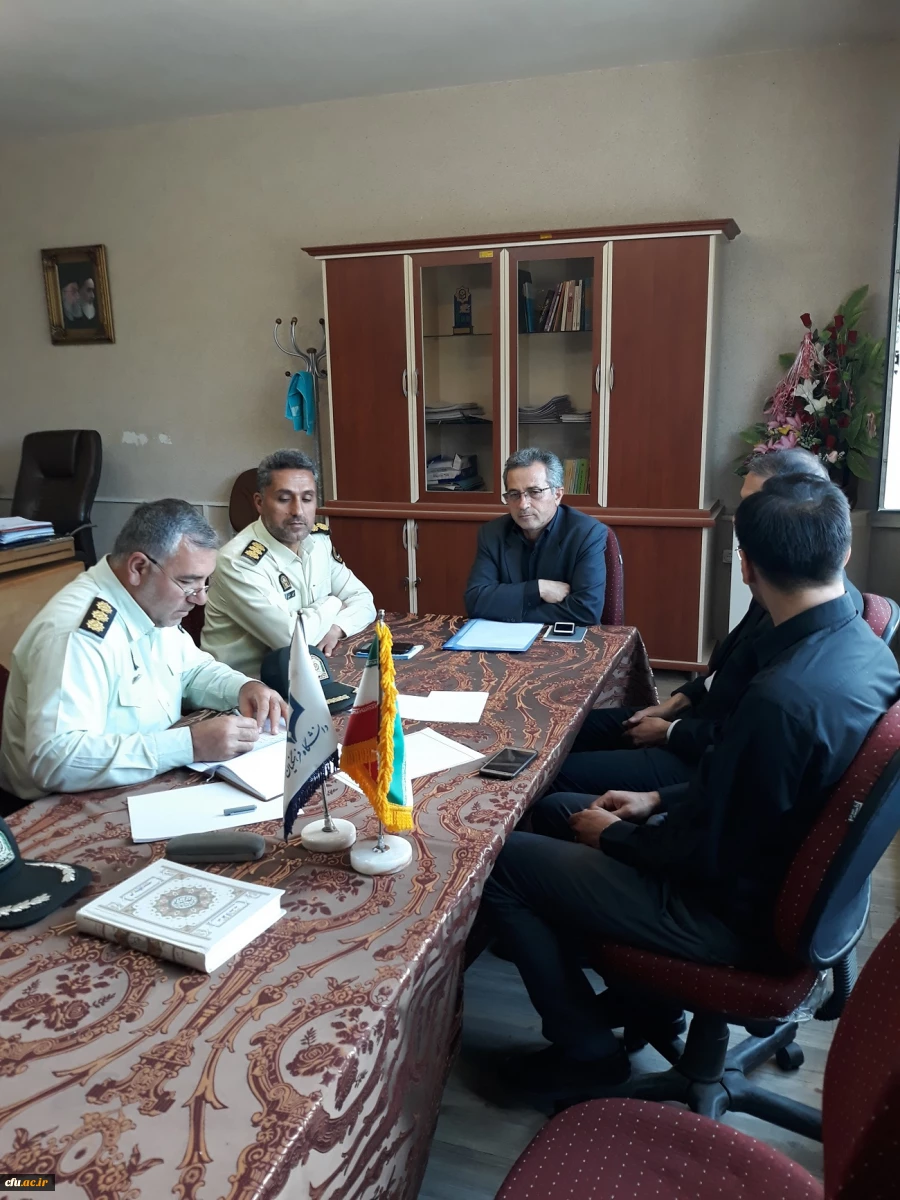 پیرو دیدار دکتر محمودلو رئیس دانشگاه فرهنگیان استان و سردار خرم نیا فرماندهی نیروی انتظامی استان آذربایجان غربی
اولین نشست تیم های کارشناسی در پردیس شهید رجایی ارومیه برگزار شد
 4