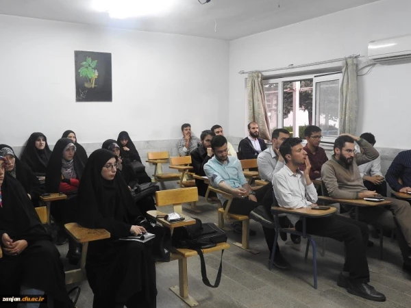 در دانشگاه فرهنگیان استان زنجان برگزار شد:

همایش مجازیسم و کارگاه تخصصی  اصول جنگ نرم و کار فرهنگی در فضای مجازی 2