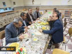 حضور سرپرست مدیریت استان و صرف افطاری ساده در کنار دانشجو معلمان پردیس شهید باهنر همدان