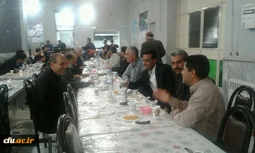 اعضای شورای مدیران دانشگاه فرهنگیان استان سیستان وبلوچستان افطارخود را همراه با دانشجویان پردیس شهید مطهری صرف نمودند.
