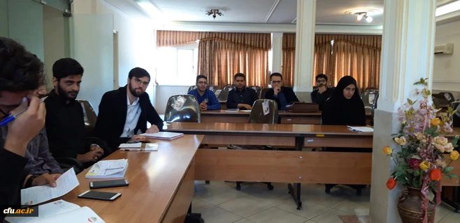 دیدار سرپرست امور پردیس های استان قزوین با مسئولین تشکل های دانشجویی درخصوص تبیین بیانیه گام دوم انقلاب اسلامی 3