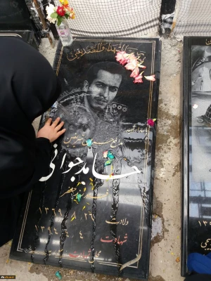 حضور دانشجومعلمان دانشگاه فرهنگیان آذربایجان شرقی در مزار شهدا