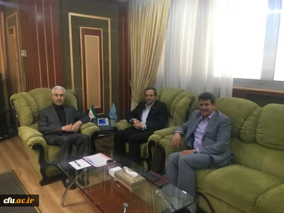 گفتگوی صمیمی وزیر علوم تحقیقات و فناوری و معاون پژوهشی و فناوری دانشگاه فرهنگیان کشور