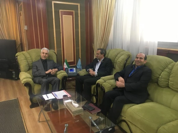 گفتگوی صمیمی وزیر علوم تحقیقات و فناوری و معاون پژوهشی و فناوری دانشگاه فرهنگیان کشور
 3