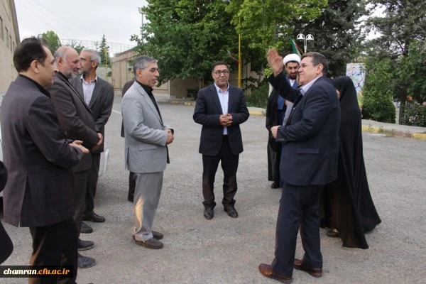 419739_4204628972_600_400