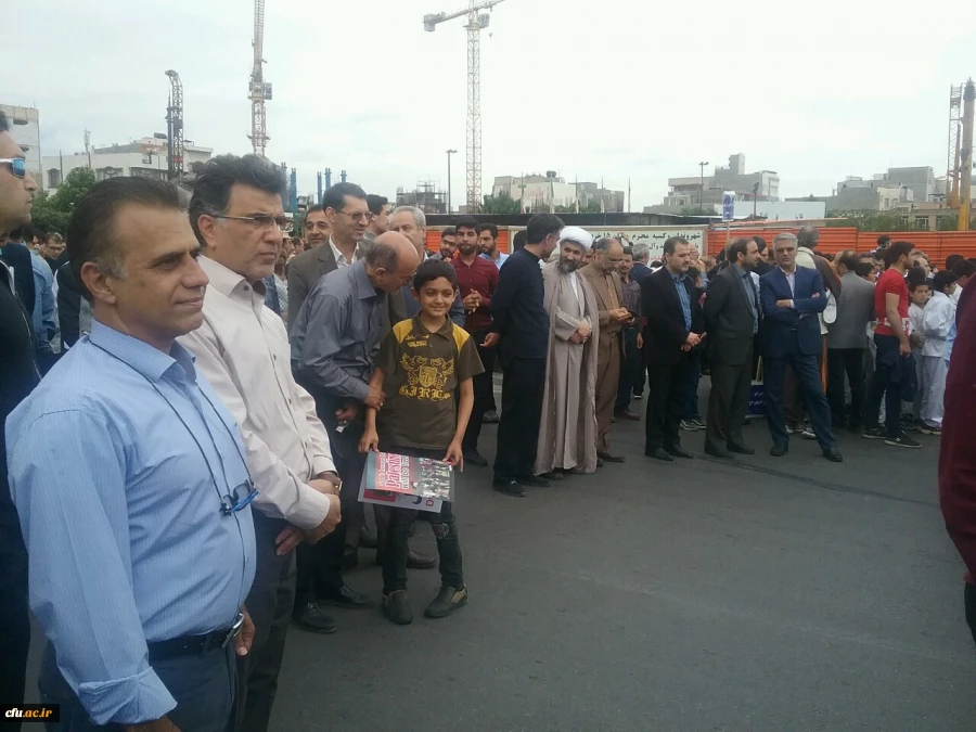 همزمان با سراسر کشور برگزار شد؛
حضور پر شور دانشگاهیان دانشگاه فرهنگیان خراسان رضوی در راهپیمایی روز جهانی قدس 5