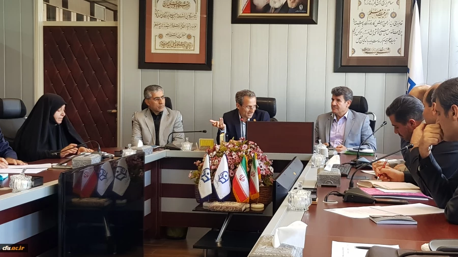 امکان اجرای همزمان طرح  پژوهشی کشوری و طرح پژوهشی استانی توسط اعضای هیئت علمی 4